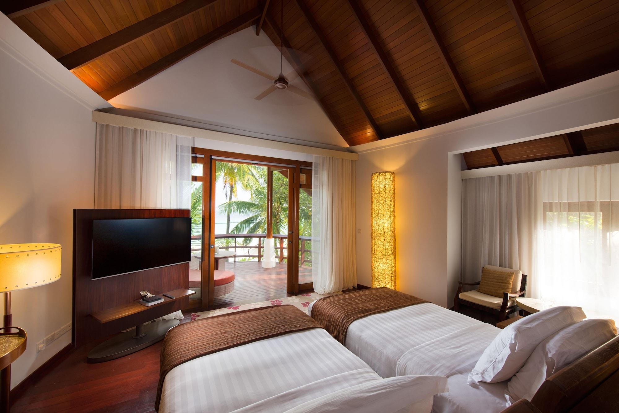 Hotel Constance Halaveli Bathala Island Esterno foto