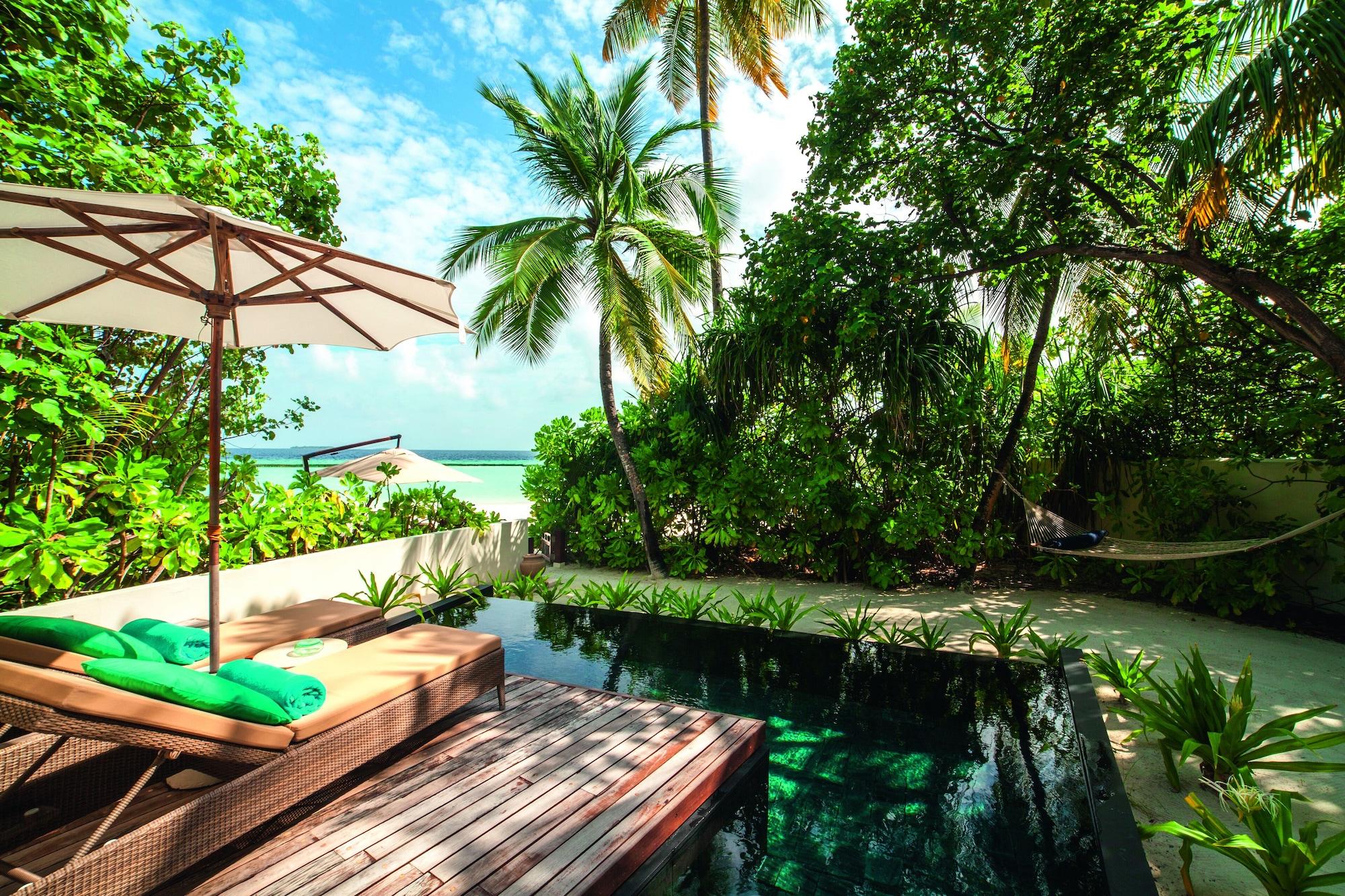 Hotel Constance Halaveli Bathala Island Esterno foto
